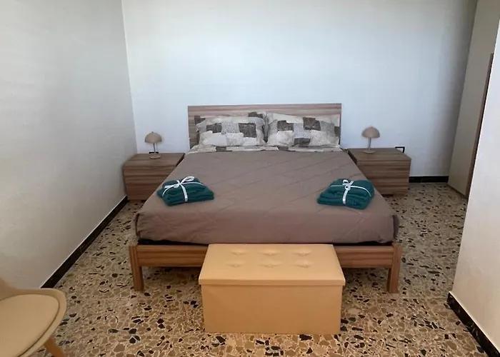 Гостевой дом S Istentu 3*