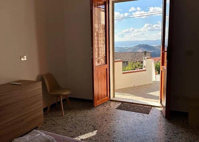 Гостевой дом S Istentu Sarule